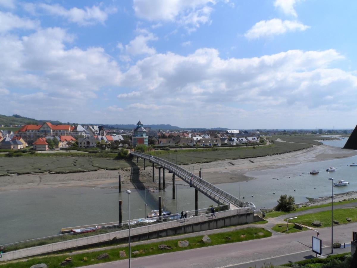 Appartement Avec Terrasse Panoramique, Acceptant Les Animaux, Parking - Fr-1-487-281 Cabourg Eksteriør billede